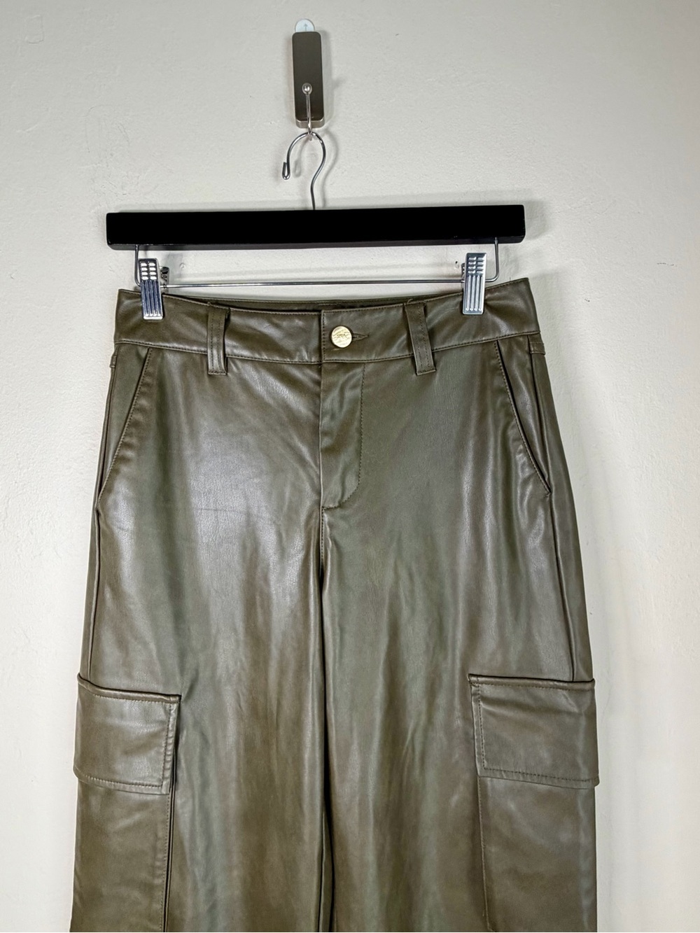 Zara Olive Green Faux Leather Cargo Pants - Picture 3 of 10